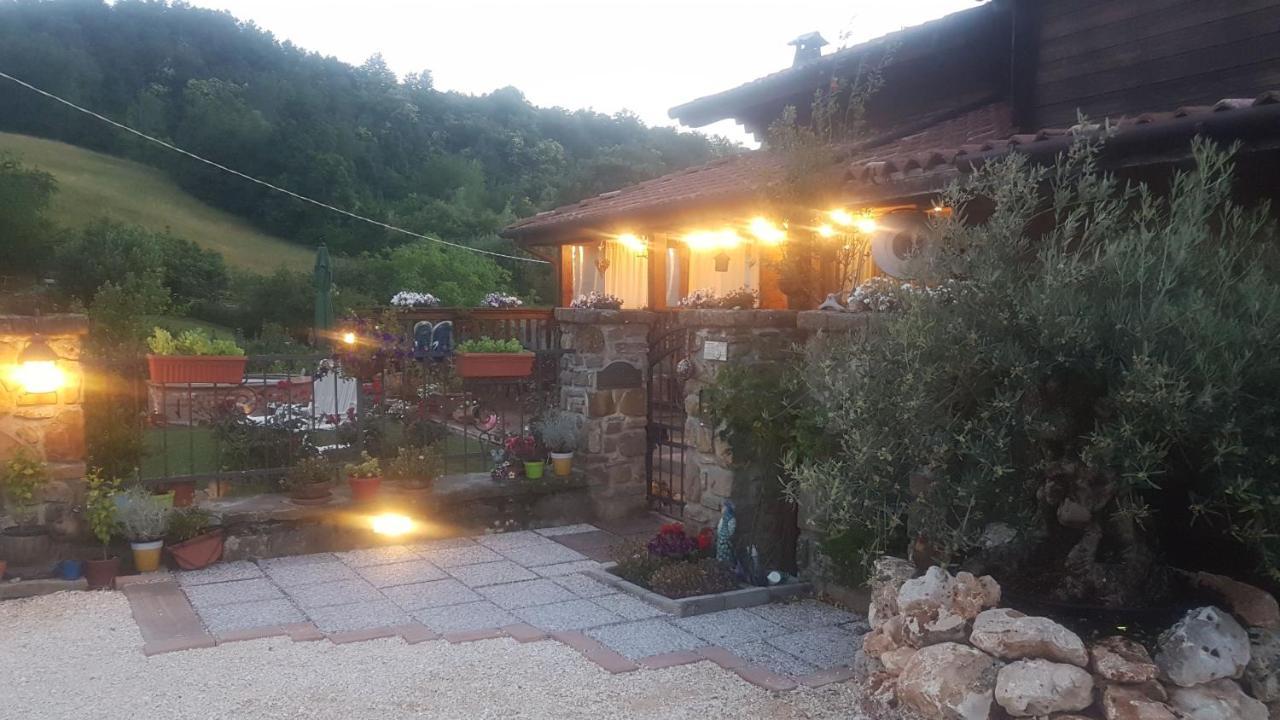 BeB Villa Sorriso San Benedetto Val di Sambro Exterior foto